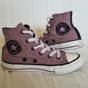 Purple high top converse kids chucks